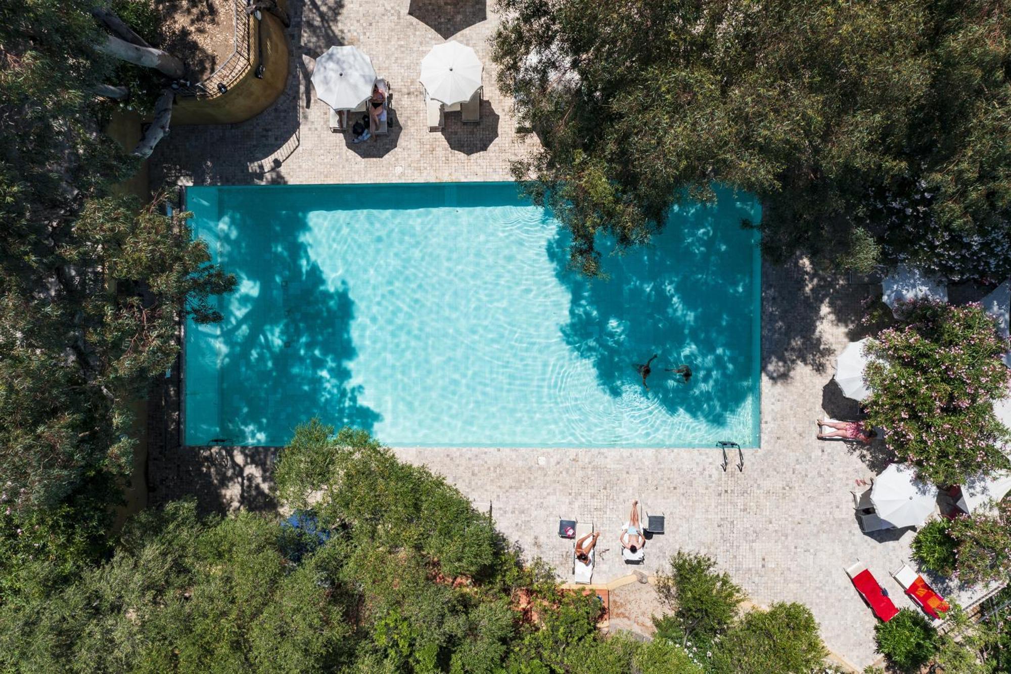 Resort Park - Borgo Cala Moresca 4*